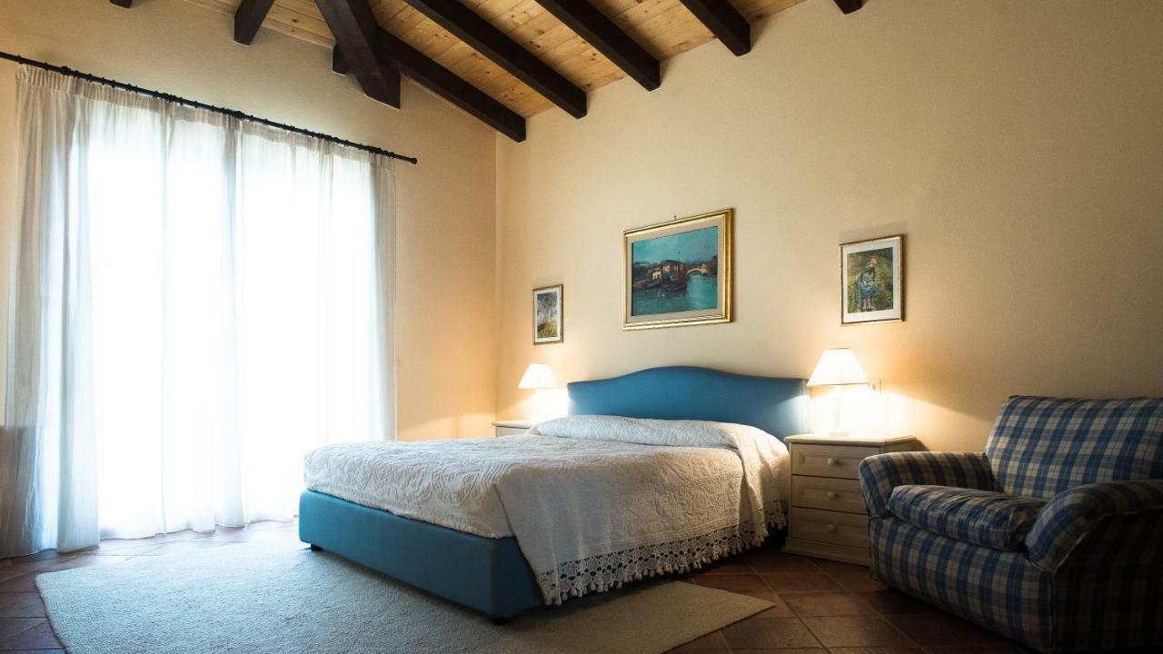 Bed and Breakfast Le Tre Civette - Residenza Di Campagna Villa San Pietro Exteriér fotografie